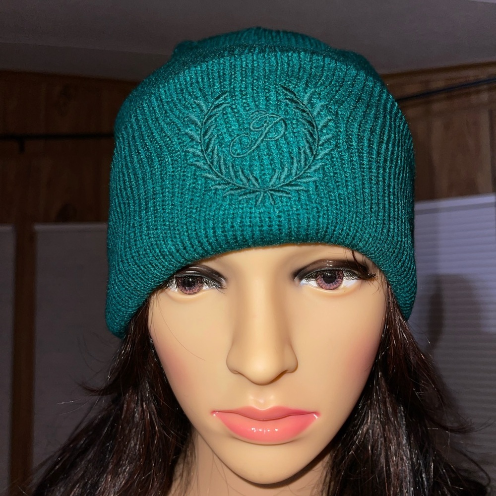 PINK VS Rib Knit Beanie In Garnet Green - Picture 10 of 10